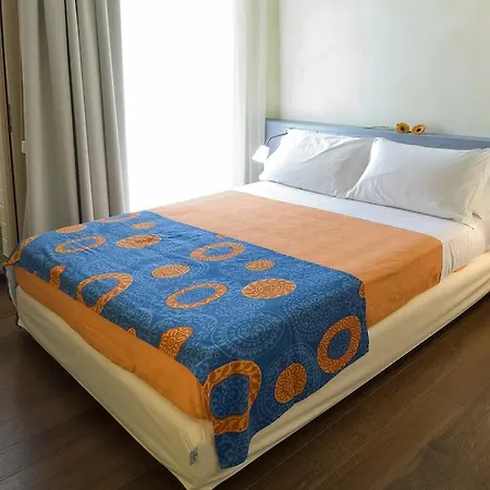 Estense Готель